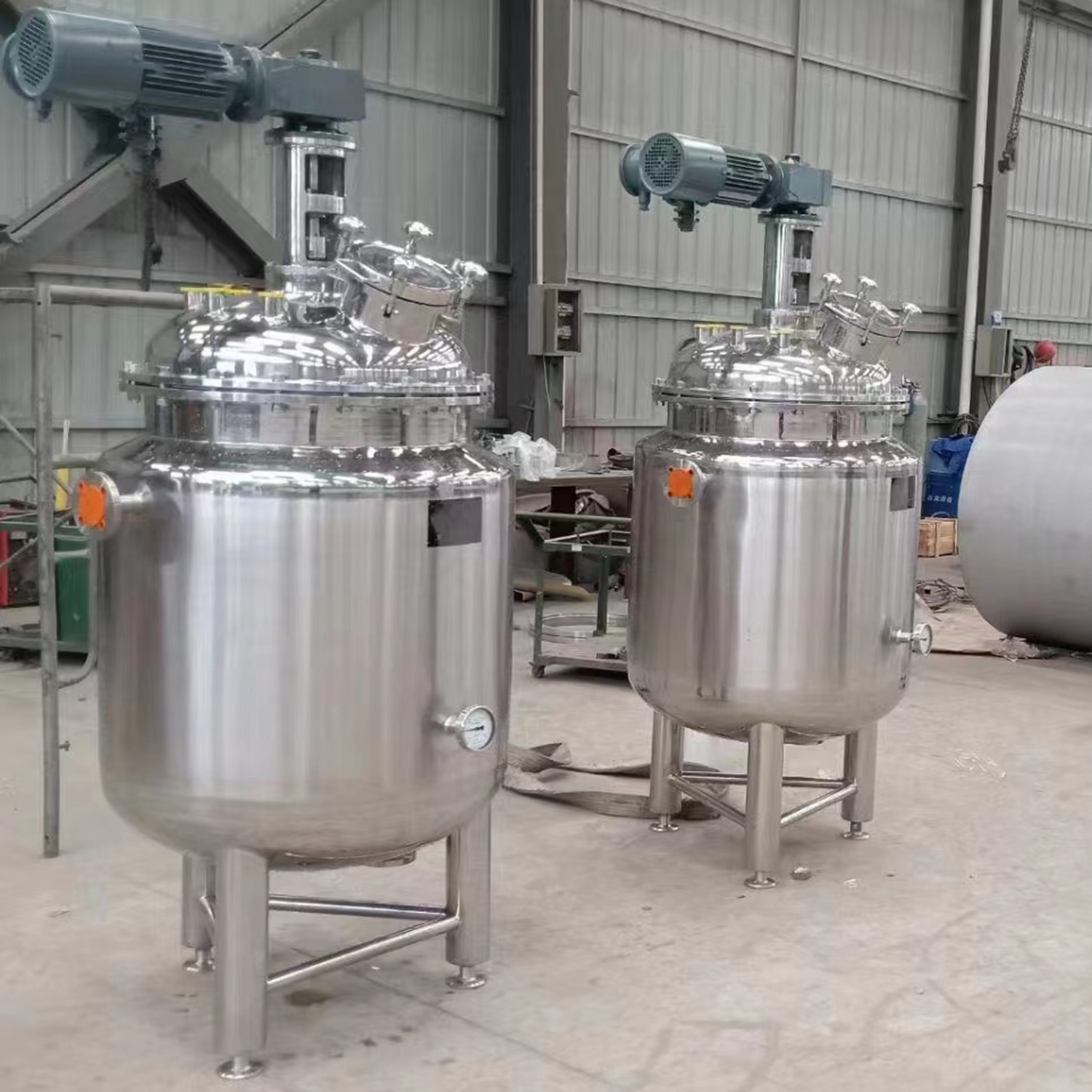 Tanque de emulsificación de alto cizallamiento de una sola capa de acero inoxidable SS316L de 500L con buena calidad 